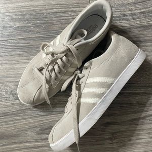 Women’s Adidas Sneakers